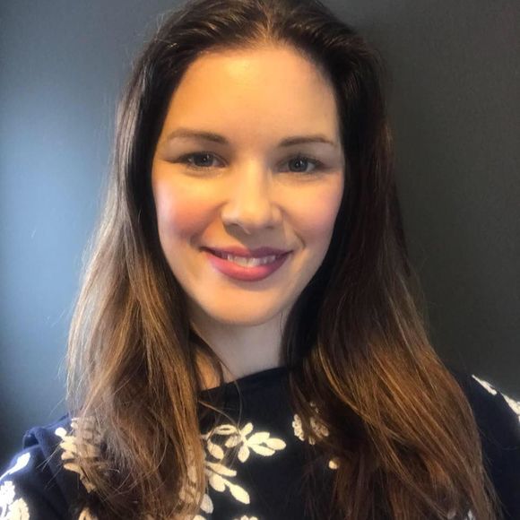 Meet your Posher, Denise - Picture 1 of 1